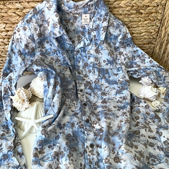 Summery Sky Soft Shirt - Picture 9 of 9